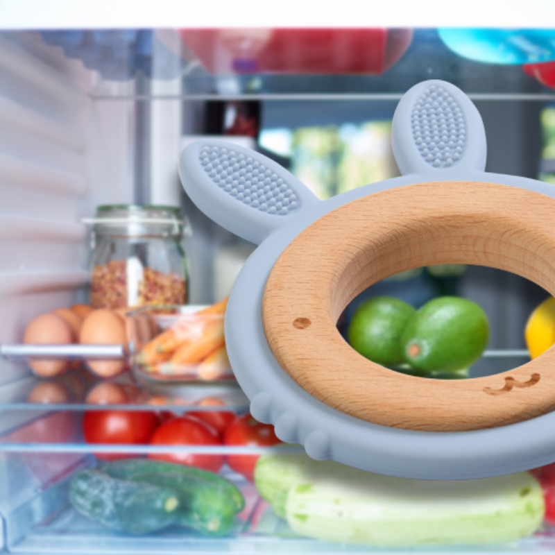 BabyOno: Ορθοδοντικό μασητικό από μαλακή σιλικόνη και ξύλο- Bunny -Μωβ - Image 4