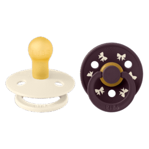 Alternative view of BIBS – COLOUR ΣΕΤ ΠΙΠΙΛΕΣ 2ΤΜΧ – BOW IVORY PLUM – ΣΤΡΟΓΓΥΛΗ No1
