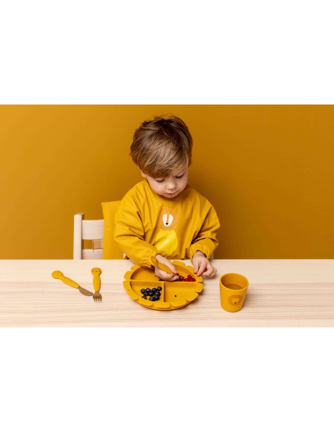 WATERPROOF LONG SLEEVE BIB - MR. LION - Image 3