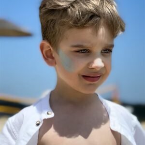 Alternative view of Natural Zinc Sunstick Radiant Lilac SPF 30