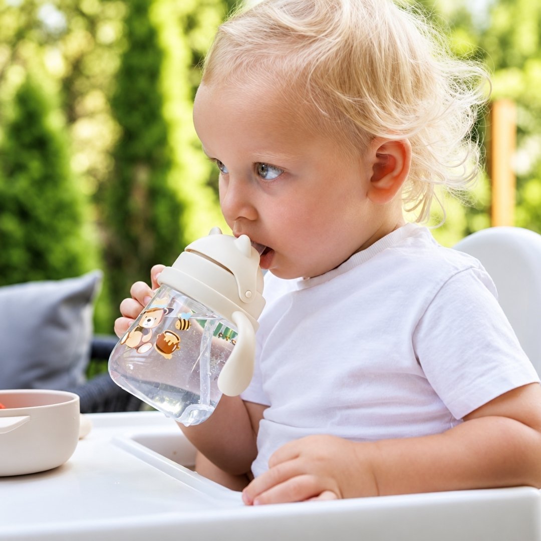 BabyOno: Παιδικό ποτηράκι με καλαμάκι και βαρίδι 270ml (non spill) - Μπεζ